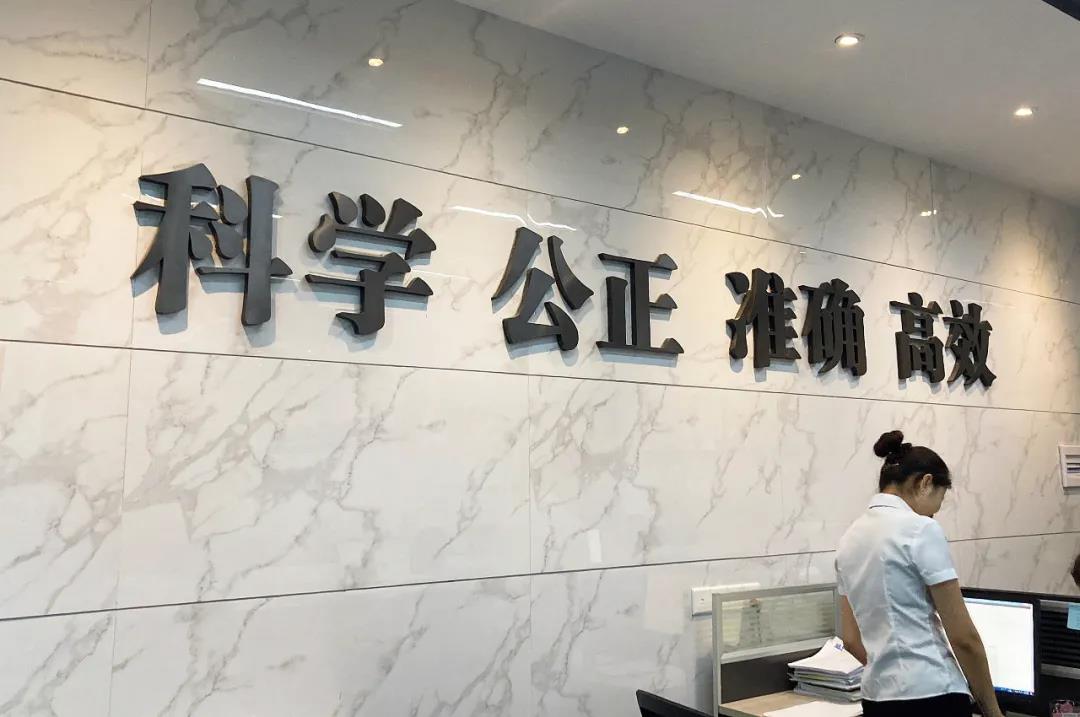 國家發(fā)改委副司長邱天朝蒞臨聰廚調(diào)研指導(dǎo)工作 國家發(fā)改委副司長邱天朝蒞臨聰廚調(diào)研指導(dǎo)工作