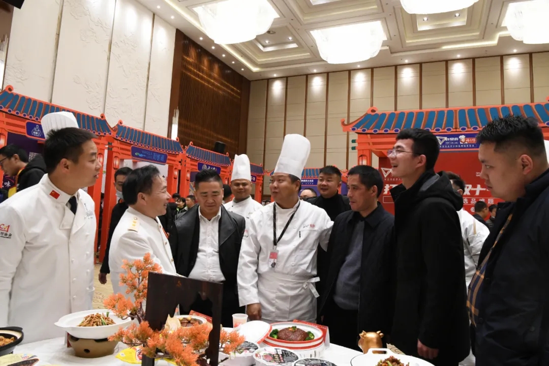 湘當(dāng)牛氣,湘菜界的奧斯卡“2020年湘菜盛典”聰廚載譽(yù)而歸! 湘當(dāng)牛氣,湘菜界的奧斯卡“2020年湘菜盛典”聰廚載譽(yù)而歸!